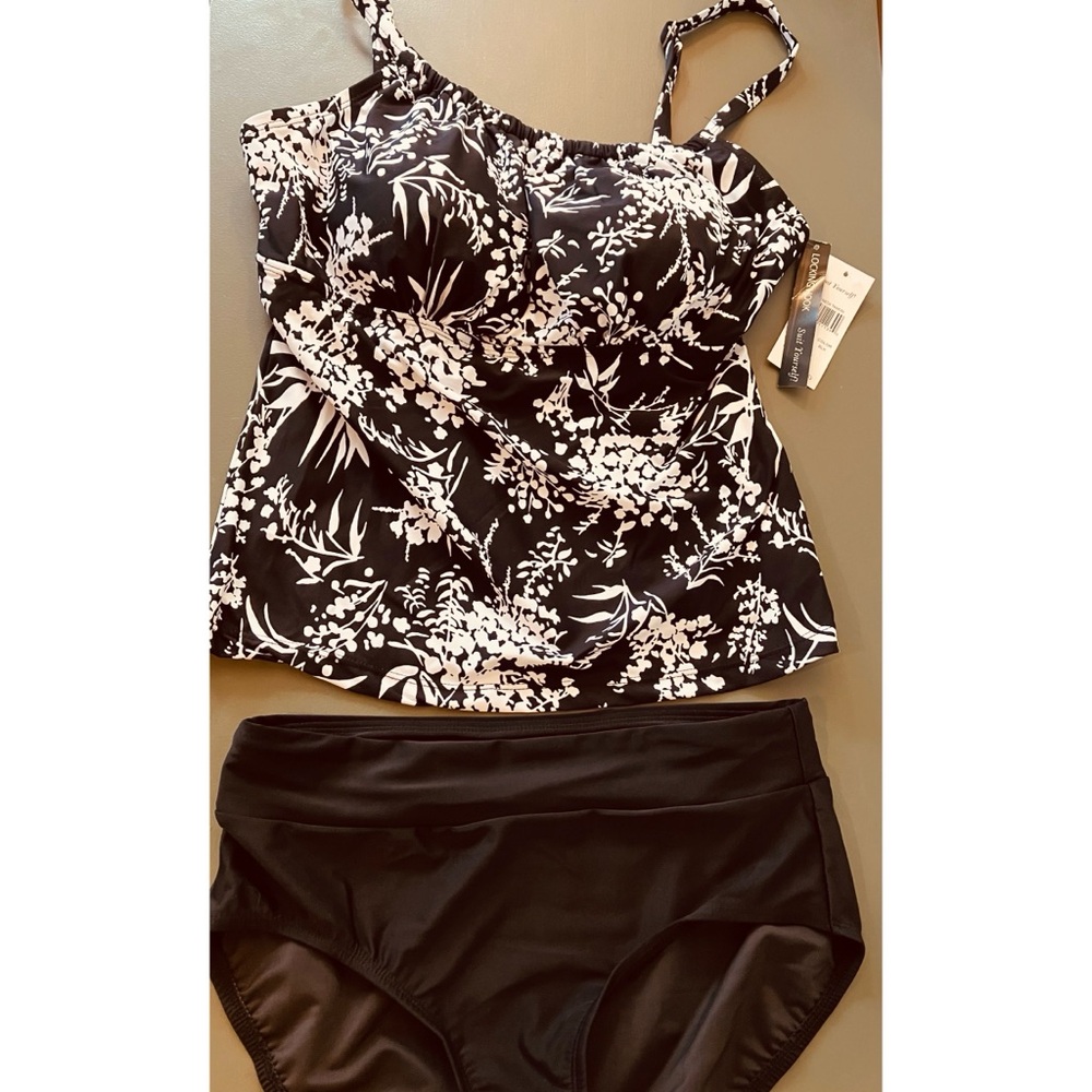 Suit Yourself tankini swimsuit in black and white floral print